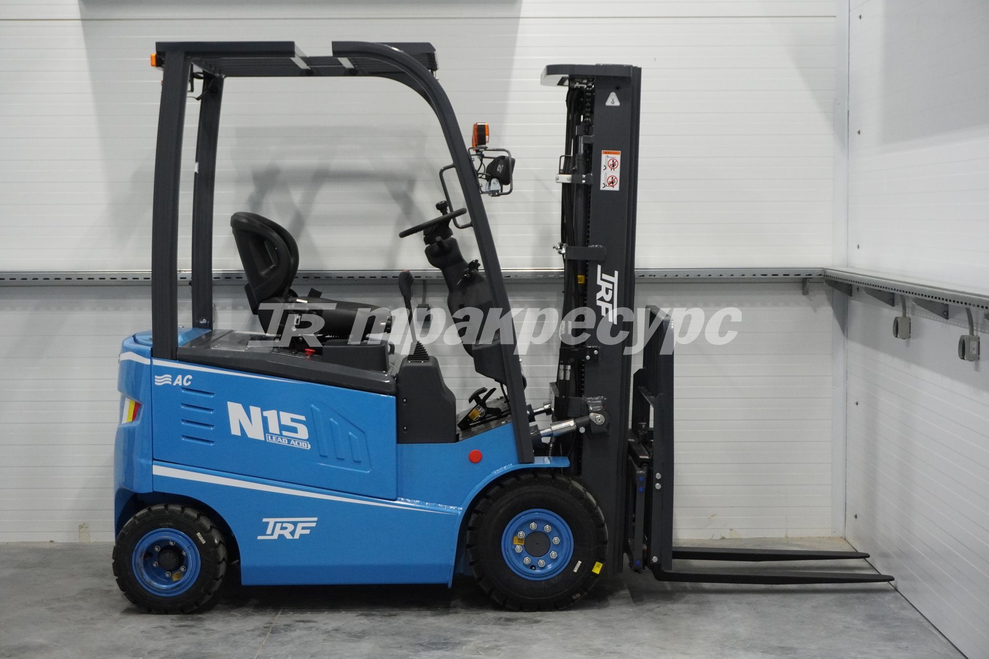 e15-3i2_2